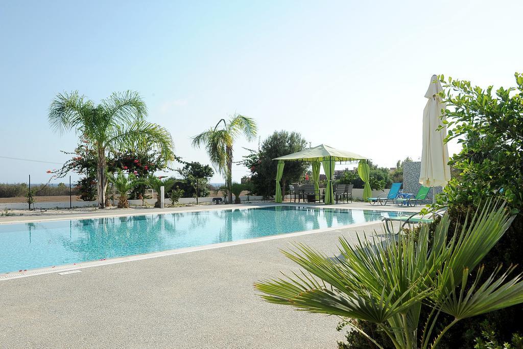 Villa Kalypso أيا نابا المظهر الخارجي الصورة